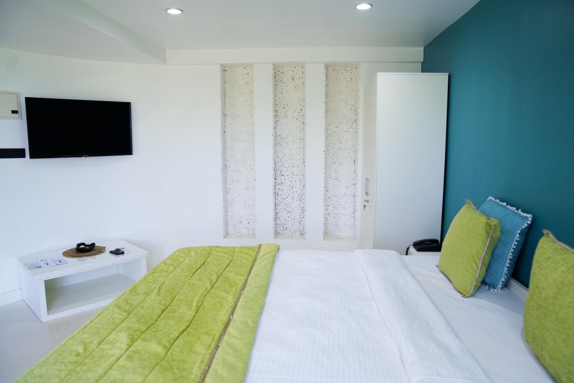 Regenta Beach House Resort, Goa Benaulim Buitenkant foto