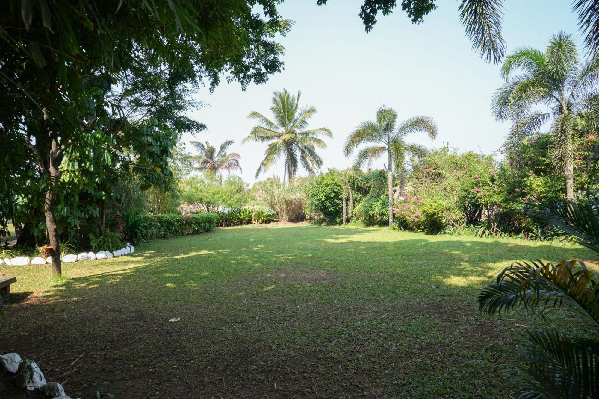 Regenta Beach House Resort, Goa Benaulim Buitenkant foto