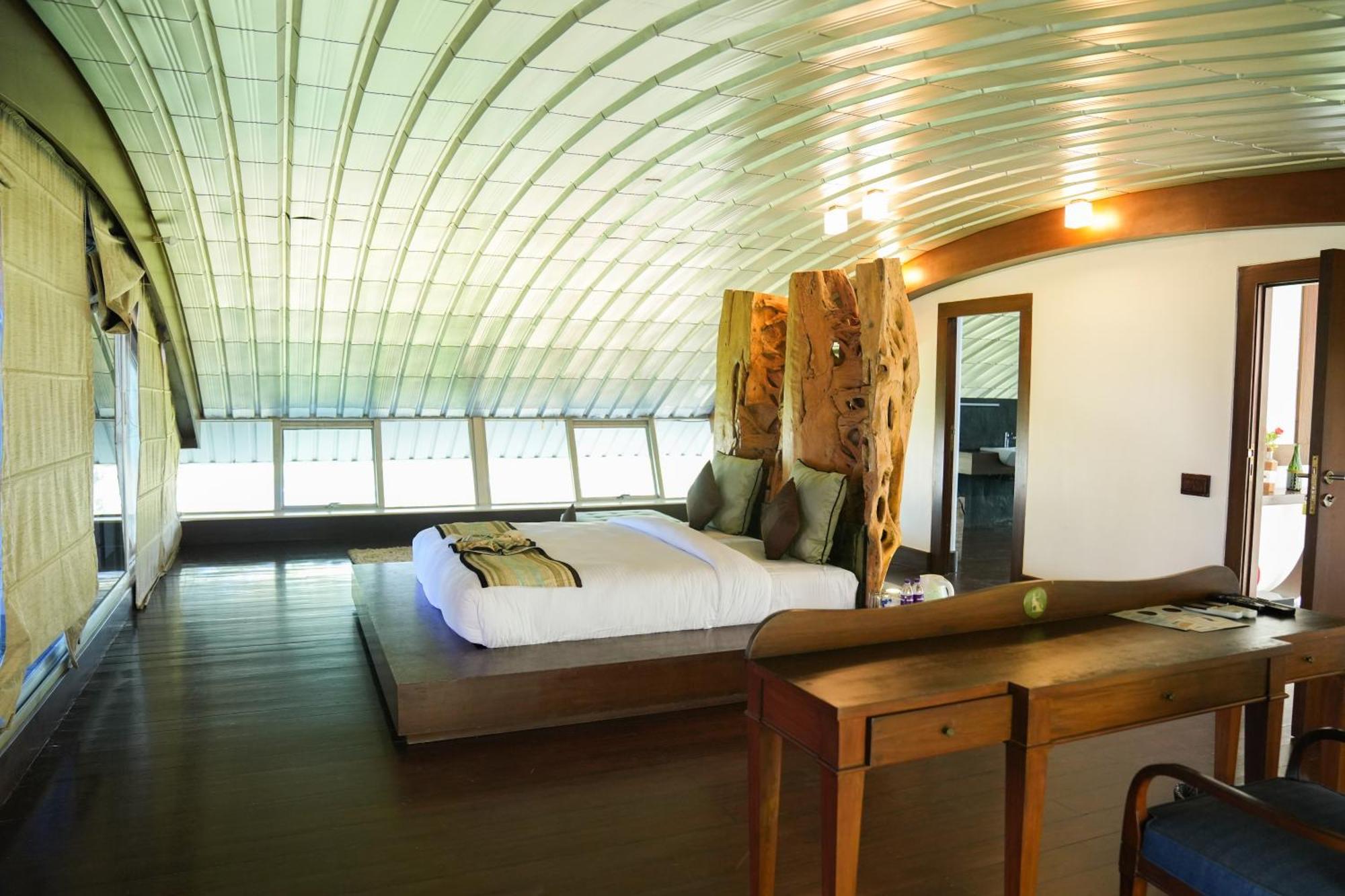 Regenta Beach House Resort, Goa Benaulim Buitenkant foto